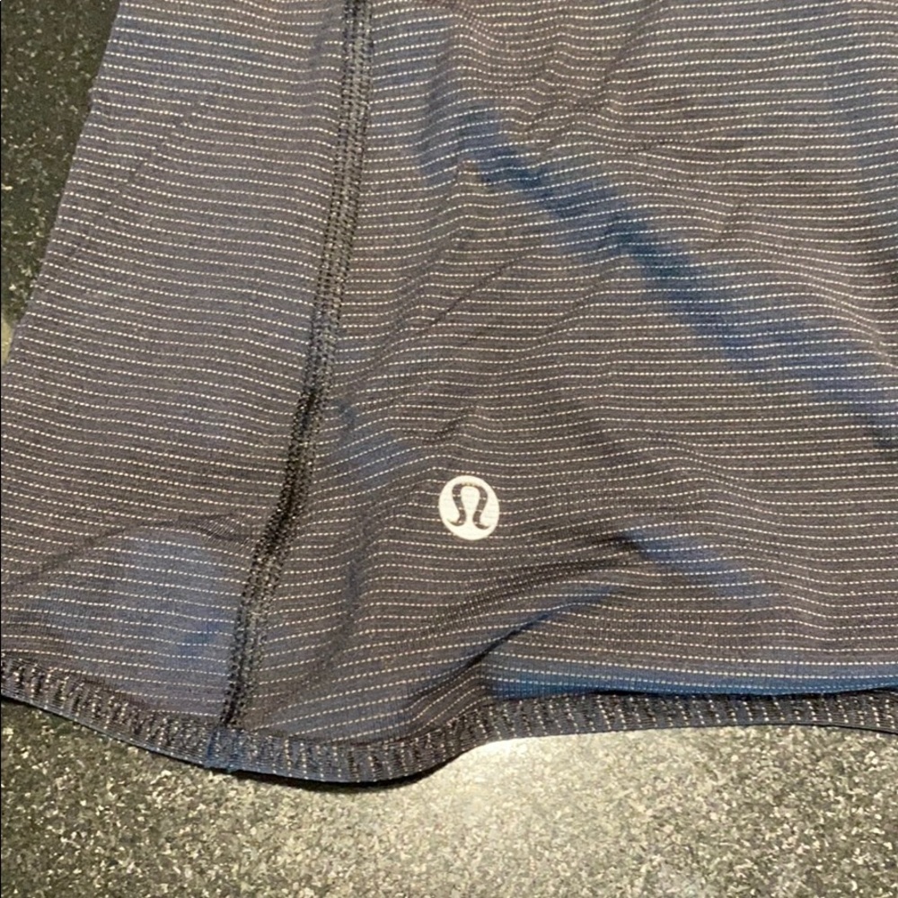 Lululemon top - Picture 4 of 5